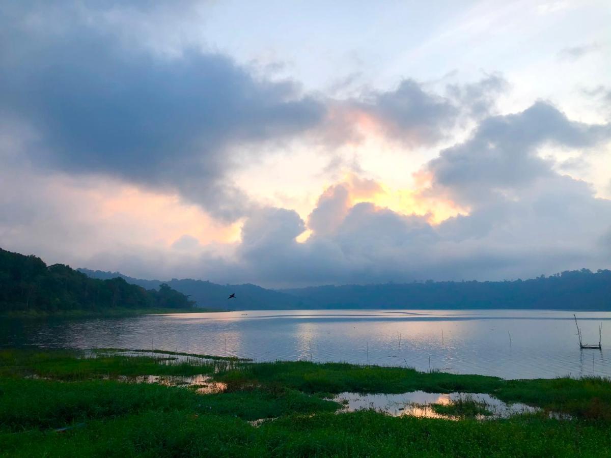 Buyan Lodge Lake View Villa Bedugul  Eksteriør bilde